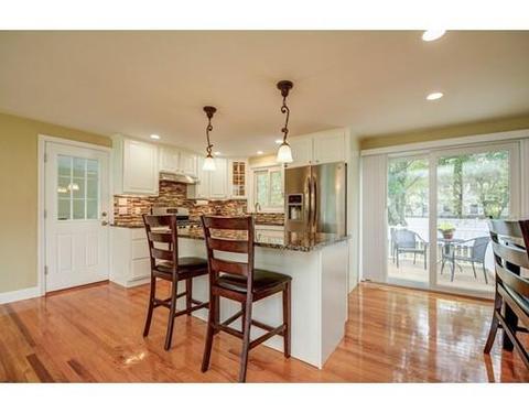 6 Lee Cir, Hudson, MA 01749 photo 8