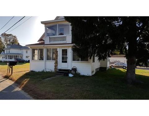 11 Cummings St, Ware, MA 01082 photo 3