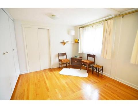 130 Packard Ave, Springfield, MA 01118 photo 14