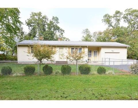 130 Packard Ave, Springfield, MA 01118 photo 1