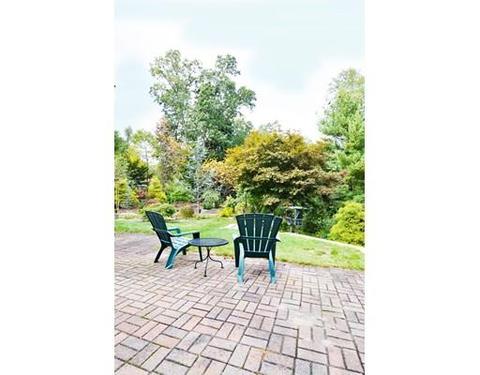 130 Packard Ave, Springfield, MA 01118 photo 18