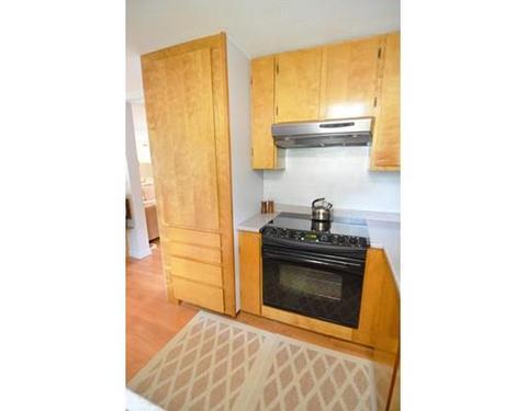 130 Packard Ave, Springfield, MA 01118 photo 7