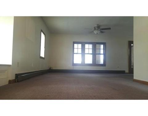 18 Dutton St, Worcester, MA 01610 photo 10