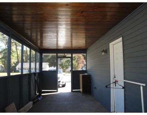 726 Bradley Rd, Springfield, MA 01109 photo 10