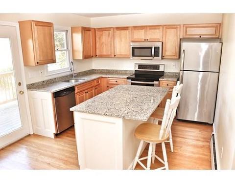 16 Peacedale Ave, Worcester, MA 01607 photo 3
