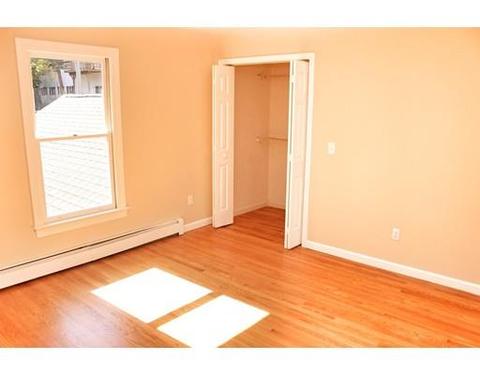 16 Peacedale Ave, Worcester, MA 01607 photo 12