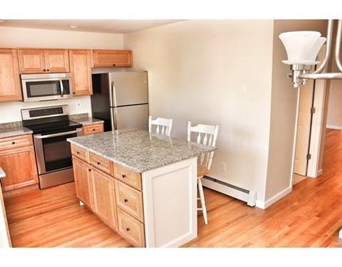 16 Peacedale Ave, Worcester, MA 01607 photo 4