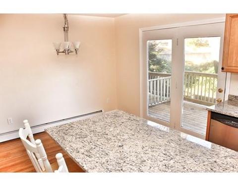 16 Peacedale Ave, Worcester, MA 01607 photo 5