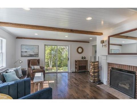 27 Way Rd, Gloucester, MA 01930 photo 5