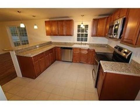 36 Bittersweet Blvd, Worcester, MA 01607 photo 3