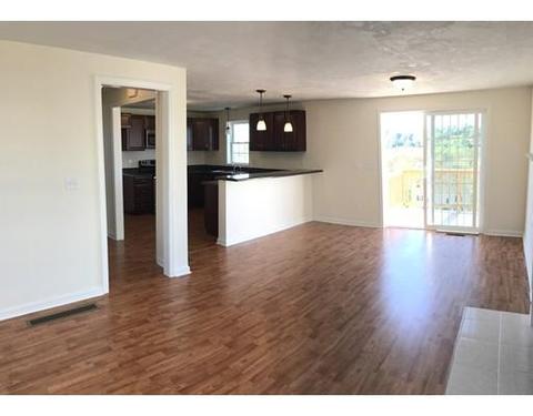 36 Bittersweet Blvd, Worcester, MA 01607 photo 5
