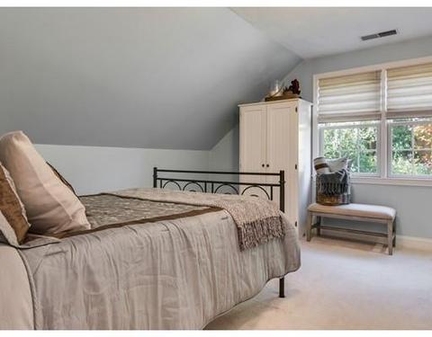 29 Lakeview Ave, Danvers, MA 01923 photo 14