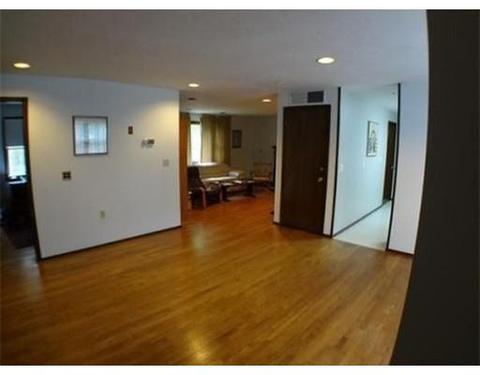 11 Hickory Dr, Worcester, MA 01609 photo 4