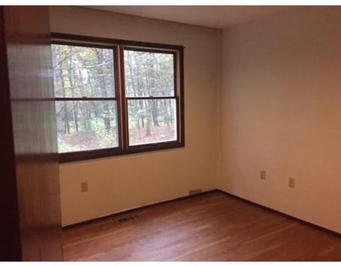 11 Hickory Dr, Worcester, MA 01609 photo 7