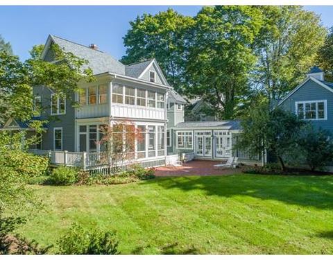 14 Maple Rd, Weston, MA 02493 photo 1
