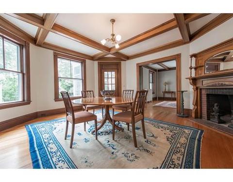 14 Maple Rd, Weston, MA 02493 photo 2