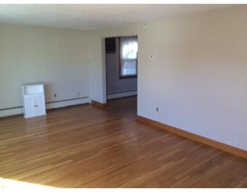 19 Oak Ter, Everett, MA 02149 photo 6