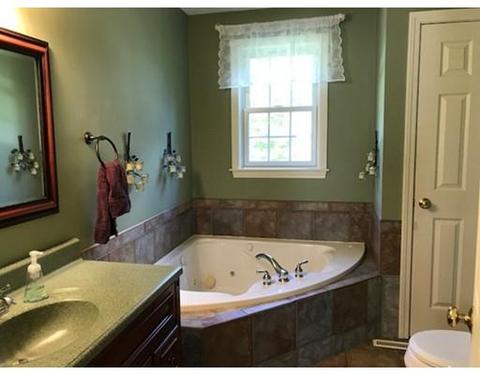 41 Macomber St, Berkley, MA 02779 photo 21
