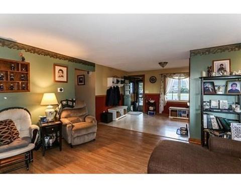 57 Martha St, Chicopee, MA 01020 photo 8