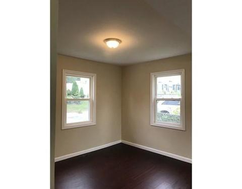 26 Warner St, Fall River, MA 02720 photo 8