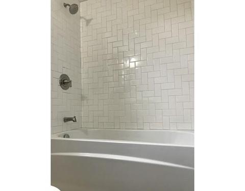 26 Warner St, Fall River, MA 02720 photo 5