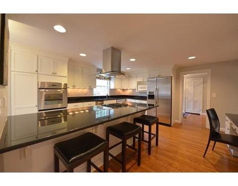 7 Lehigh Rd, Wellesley, MA 02482 photo 3