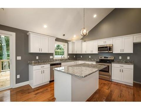 28 County St, Worcester, MA 01604 photo 5