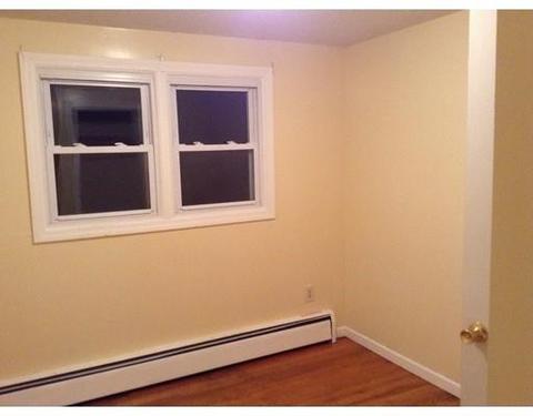 75 Balis St, Springfield, MA 01109 photo 6