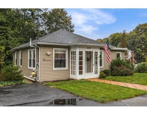 249 Maple St, Danvers, MA 01923 photo 2