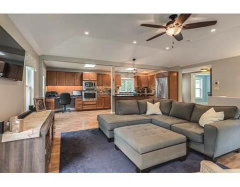 249 Maple St, Danvers, MA 01923 photo 8
