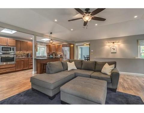 249 Maple St, Danvers, MA 01923 photo 10