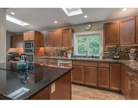 249 Maple St, Danvers, MA 01923 photo 5
