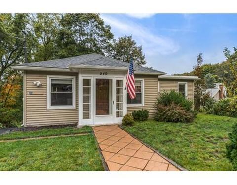 249 Maple St, Danvers, MA 01923 photo 1