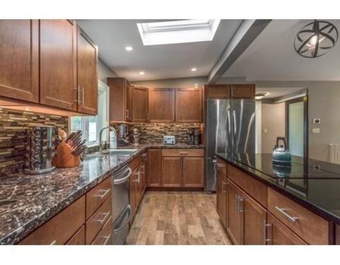 249 Maple St, Danvers, MA 01923 photo 6