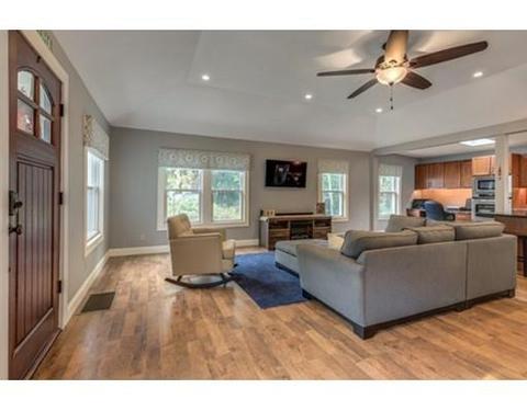 249 Maple St, Danvers, MA 01923 photo 7