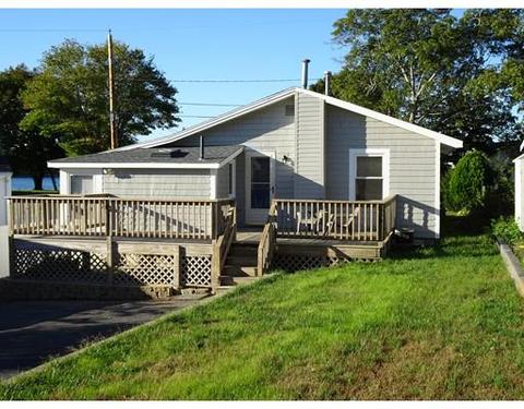 27 Circuit Ave, Wareham, MA 02571 photo 2