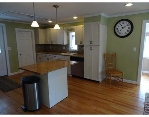 27 Circuit Ave, Wareham, MA 02571 photo 5
