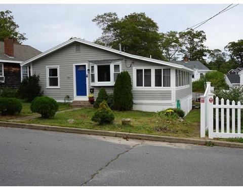 27 Circuit Ave, Wareham, MA 02571 photo 1