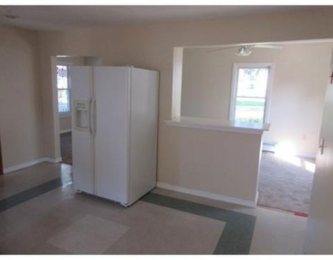 17 Eddy St, Webster, MA 01570 photo 8
