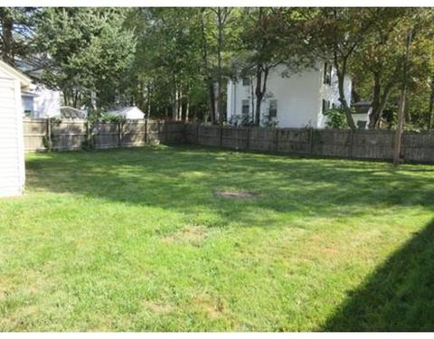 17 Eddy St, Webster, MA 01570 photo 2