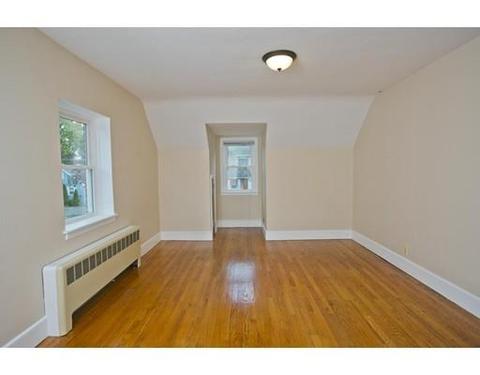 76 Strong St, Springfield, MA 01104 photo 15
