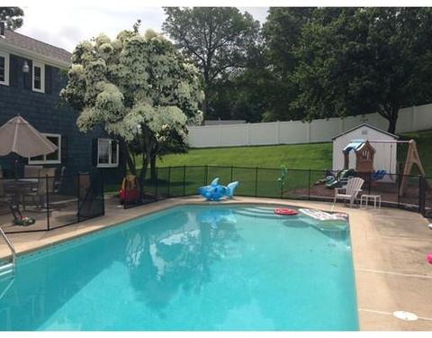 96 North St, Danvers, MA 01923 photo 4