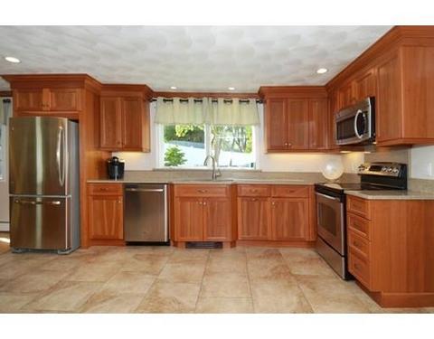 96 North St, Danvers, MA 01923 photo 7