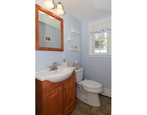 96 North St, Danvers, MA 01923 photo 22