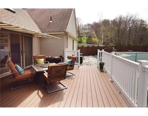 32 Eaglebrook Dr, Somers, CT 06071 photo 12