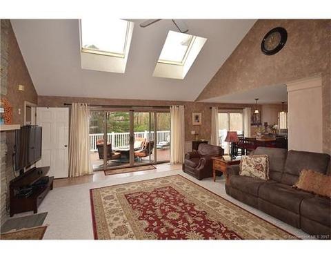 32 Eaglebrook Dr, Somers, CT 06071 photo 7