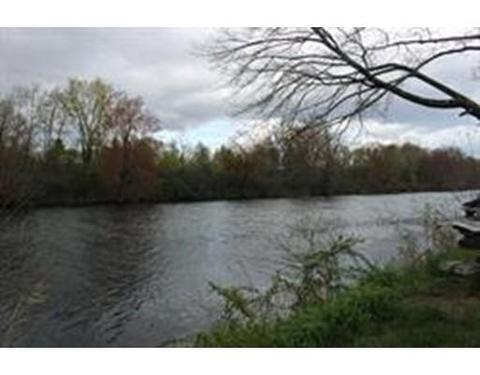 229 E River St, Orange, MA 01364 photo 1