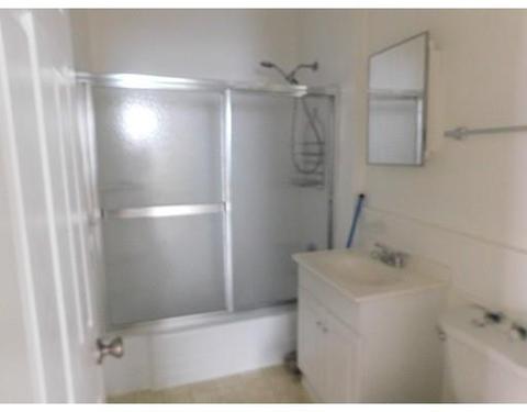 32 Continental St, Springfield, MA 01108 photo 20