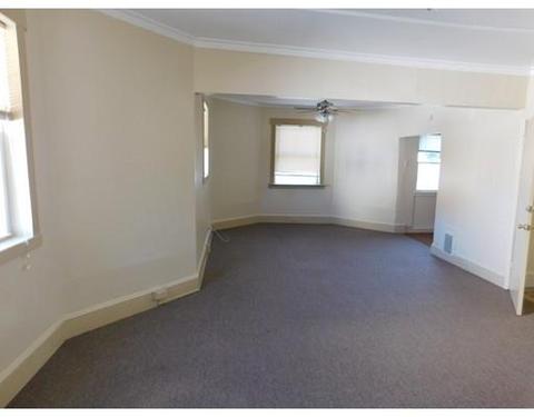 32 Continental St, Springfield, MA 01108 photo 8