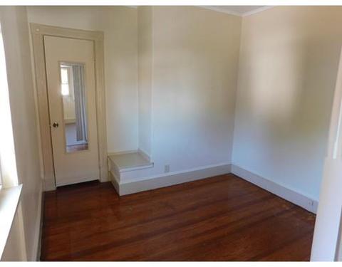32 Continental St, Springfield, MA 01108 photo 10